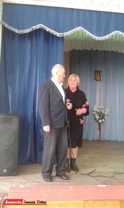 У Курісовому відбулася виховна година на тему Слава визволителям України