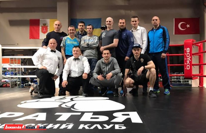 Доброславские боксеры на областном чемпионате завоевали призовые места (фото)