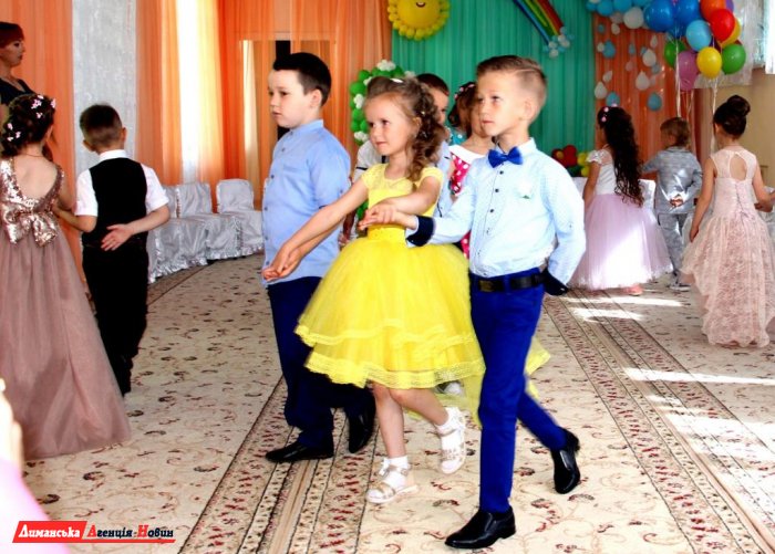 Дитячий садок Сонечко в Першотравневому напучував випускників