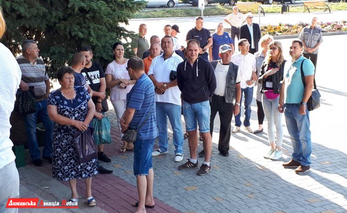 Жители Першотравневого проголосовали на местных выборах.