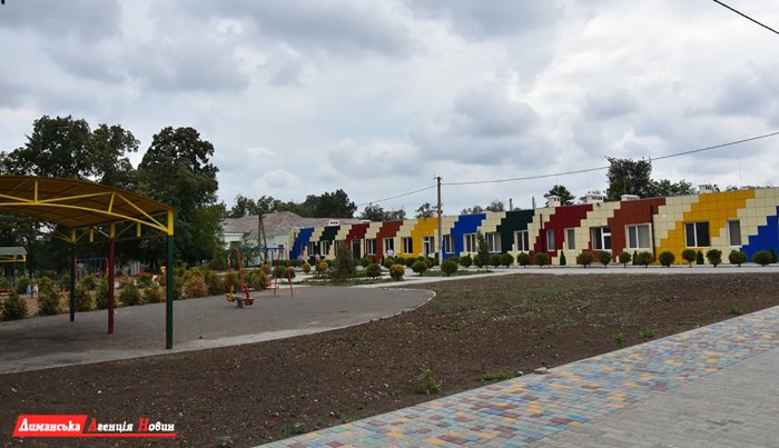 У Нових Білярах закінчується будівництво дитячого садочку (фото)