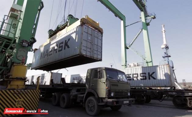 По итогам года объемы перевалки могут составить свыше 30 млн. тонн грузов.