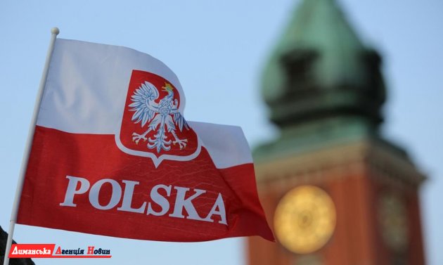 Досвід децентралізації в Польщі: політика у сфері місцевого самоврядування, бюджету та будівництва доріг.