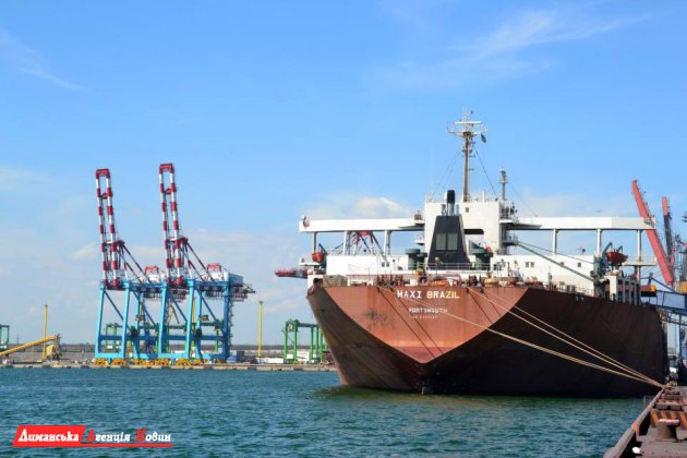 В порту "Пивденный" перевалили 268,7 тыс. тонн грузов за сутки
