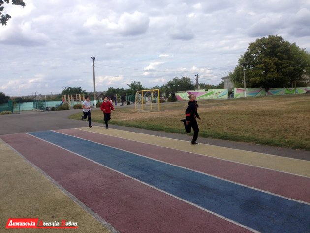 У Доброславі пройшли змагання з легкої атлетики серед школярів (фото)