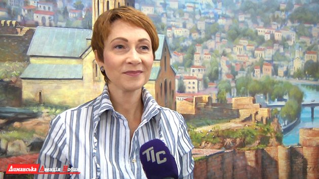 Марина Жуковская, ведущая и член Одесского дипломатического клуба.