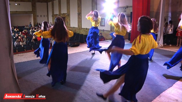 У Першотравневому пройшов конкурс танцю "Вертикаль".