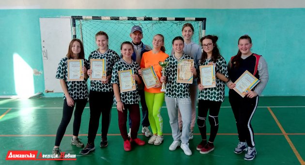 В Ивановке прошла областная спартакиада школьников по гандболу.