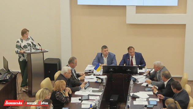 В Южном состоялась 36 очередная сессия горсовета: депутаты одобрили ряд социально важных для города решений (фото)