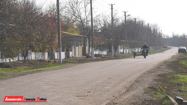 Жителі села Дмитрівка розповіли, з ким хотіли б об’єднатися.