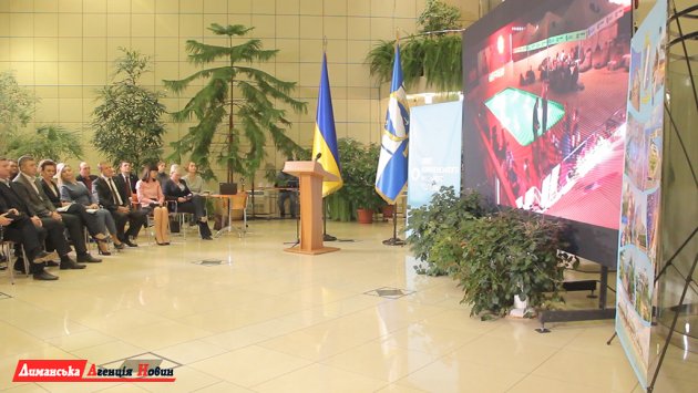 Южненский городской голова отчитался о работе за 2019 год (фото)