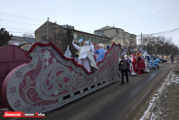 В Доброславе готовятся к новогодним праздникам: их откроют 19 декабря (фото)