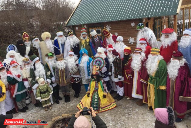 В Доброславе готовятся к новогодним праздникам: их откроют 19 декабря.