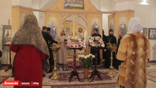 В храме Почаевской иконы Божьей Матери и Архангела Божия Михаила-хранителя украинской земли отметили Престольный праздник.
