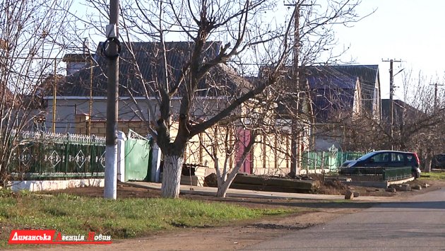В Першотравневом заасфальтировали переулки и проезды между многоквартирными домами.