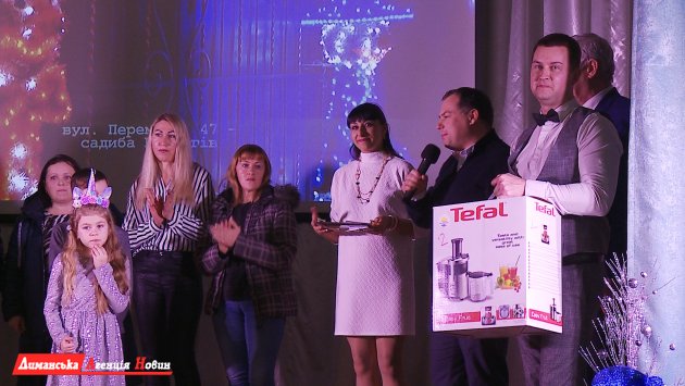 В селе Визирка наградили победителей конкурса "Лучшее праздничное оформление усадьбы" (фото, видео)