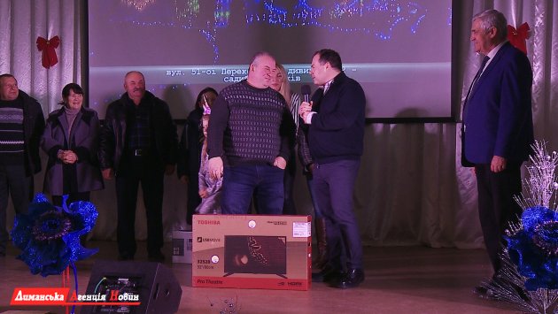 Игорь Гайчук, первое место в конкурсе "Лучшее праздничное оформление усадьбы".