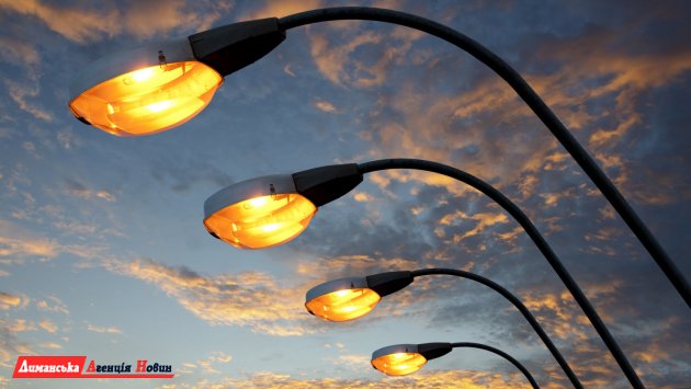 У Визирській громаді проводиться модернізація вуличного освітлення (фото)