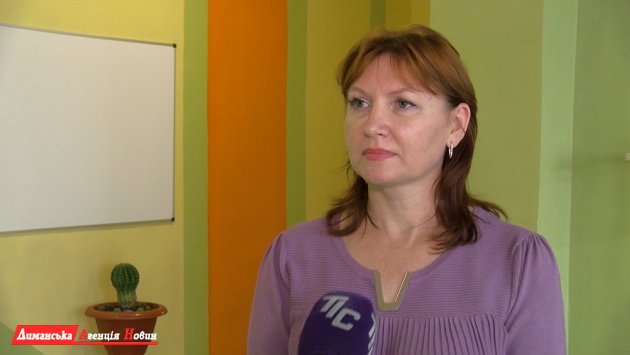 Наталья Кириченко, заместитель директора Першотравневого УВК по учебновоспитательной работе.