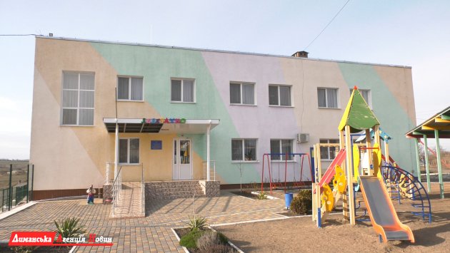 Открытие детсада "Лелечатко" в с. Шомполы Лиманского района решило серьезную проблему нескольких населенных пунктов (фото)