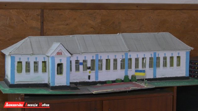 Школа в Шомполах делится своими достижениями (фото)