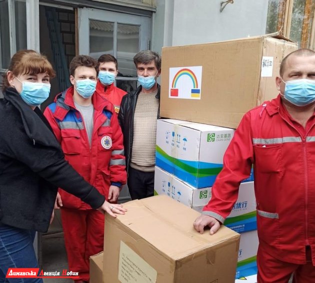 В Одесскую область прибыли тысячи защитных костюмов и тесты на COVID-19