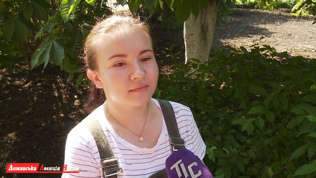 Аліна Мельник, учениця 11 класу Олександрівської школи.