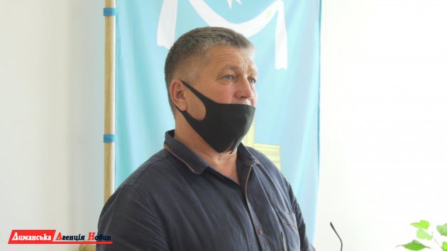 Геннадий Мельниченко, Курисовский сельский голова.