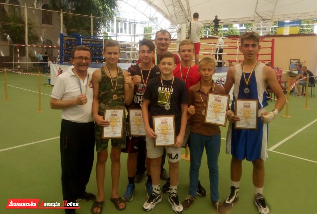 В Международном турнире по боксу доброславские спортсмены получили 7 призовых наград (фото)