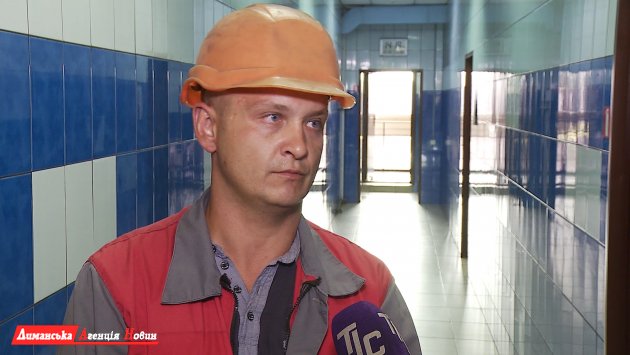 Игорь Прилуцкий, машинист конвейера.