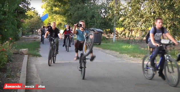 В Першотравневом состоялся школьный велопробег (фото)