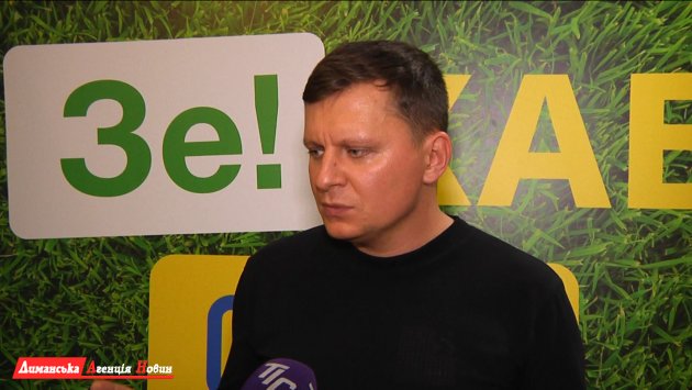 Александр Славский, руководитель «Зе ХАБ-Одесса» и модератор дискуссии о туризме.