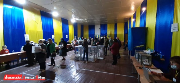 В Красносельской ОТГ продолжается избирательный процесс (фоторепортаж)