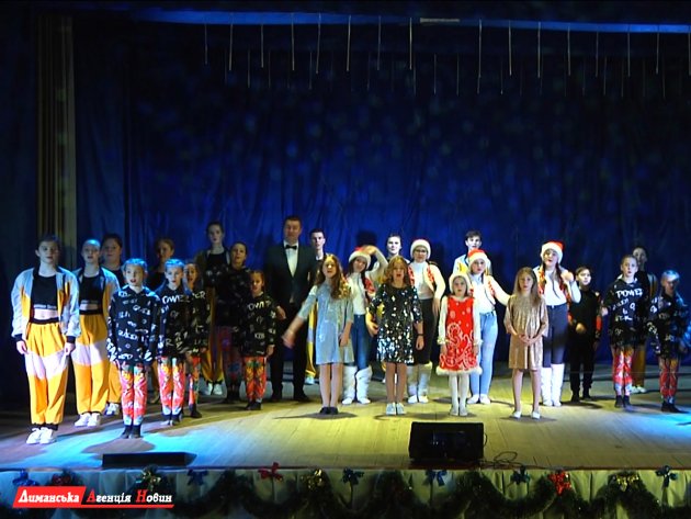 Три Дома культуры Визирской ОТГ записали новогодний концерт (фото)