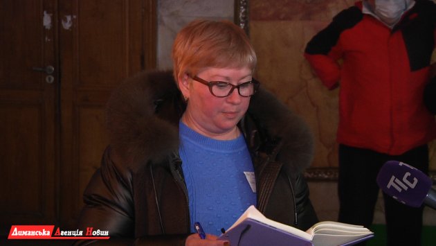 Людмила Швець, секретарка виборчої комісії дільниці № 510494.