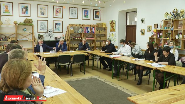 Освіта та соціальна допомога — у Визирці пройшло засідання виконкому (фото)