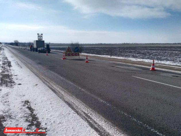 САД в Одесской области проводит ямочный ремонт на дорогах государственного значения (фото)