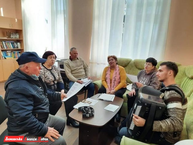 В Доброславе готовятся ко Дню рождения Кобзаря (фоторепортаж)