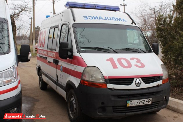 Красносільська громада отримала спеціалізований автомобіль «швидкої» допомоги