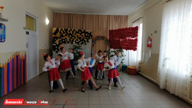 Красносельский хореографический кружок «Мрія» занял III место во Всеукраинском конкурсе (фото)