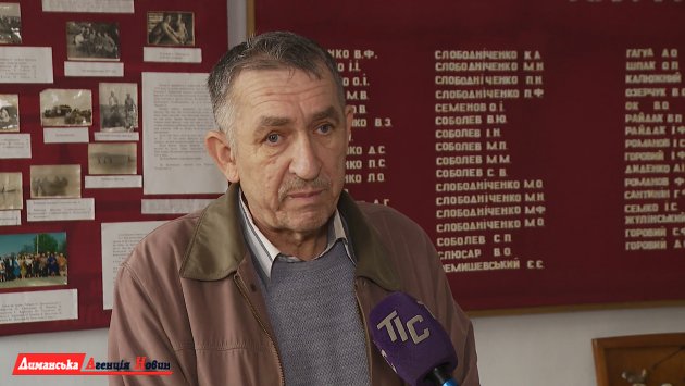 Николай Хромец, учитель истории, руководитель Кордонского школьного историко-этнографического музея.