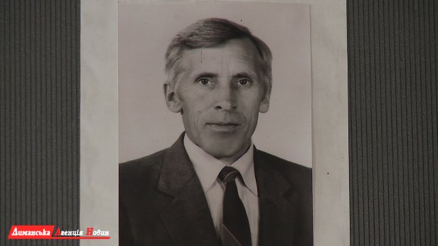 Иван Бульба — бывший директор Кордонского УВК, который много сделал для образовательного учреждения
