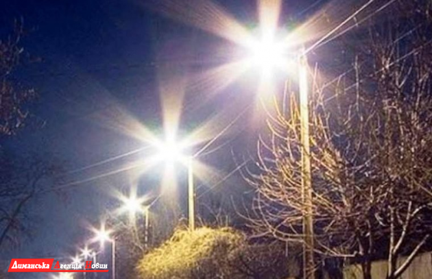 Красносільська ОТГ: у селах колишньої Павлинської сільради встановлено 39 світильників