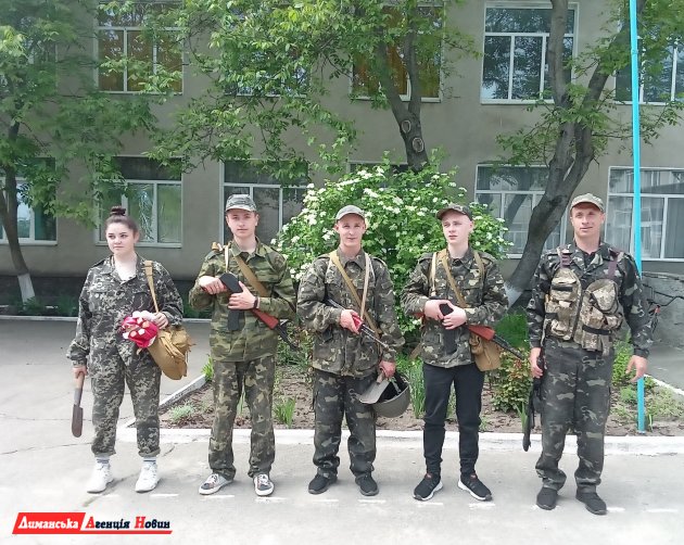 У Курісовській школі Березівського району пройшли навчально-польові збори (фотофакт)