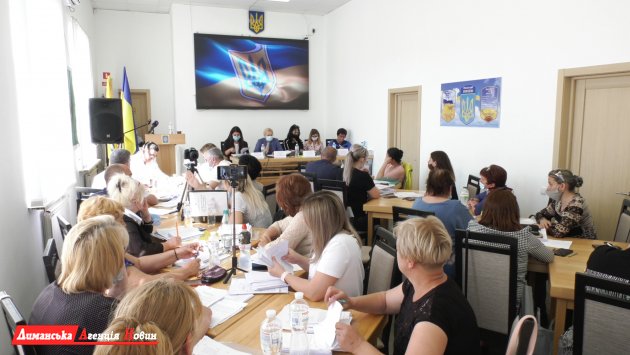 Медицина и образование — в Красносельской ОТГ Одесского района прошла сессия (фото)