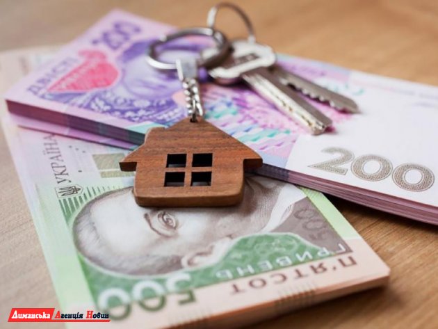 Внесли законопроект: в Украине хотят обложить людей налогом за покупку квартиры