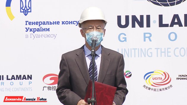 Сун Лицюнь, Генеральный консул Китая в Одессе.