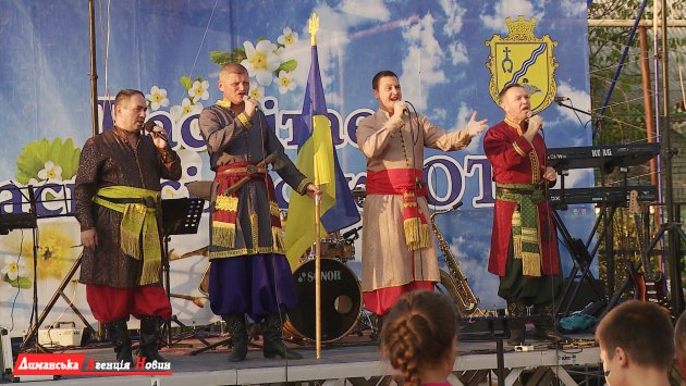 В Красносельской ОТГ громко отпраздновали День Независимости Украины (фото)