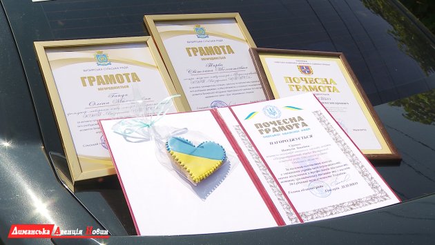 В Першотравневом Визирской ОТГ жители были награждены грамотами ко Дню Независимости (фото)
