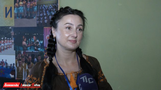 Олеся Калюжна, вчителька англійської мови Першотравневого ліцею.